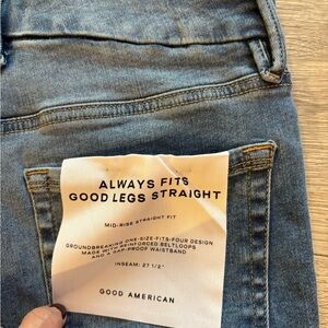 NWT Good American Always Fits Straight Leg